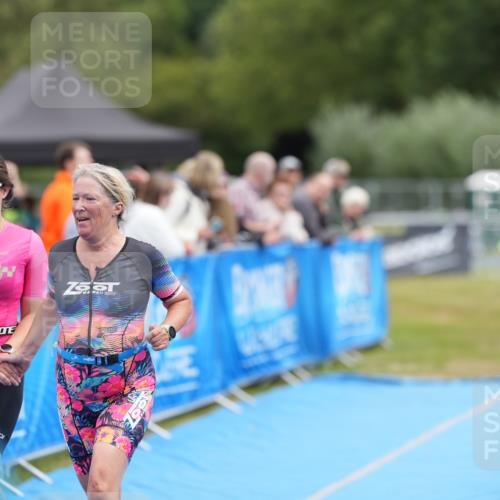 30.08.2026 - Elbe Triathlon Hamburg LAZAROV Photography http://msf.ph/oto/10029378 30.08.2026 12:30:22 Ziel 1474, 1713 meine-sportfotos.de