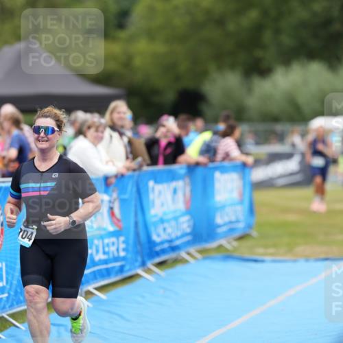 30.08.2026 - Elbe Triathlon Hamburg LAZAROV Photography http://msf.ph/oto/10029425 30.08.2026 12:35:06 Ziel 1674, 1704 meine-sportfotos.de