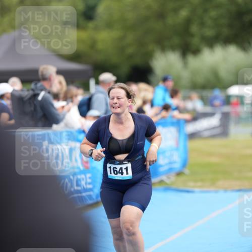 30.08.2026 - Elbe Triathlon Hamburg LAZAROV Photography http://msf.ph/oto/10029437 30.08.2026 12:38:39 Ziel 1594, 1641 meine-sportfotos.de