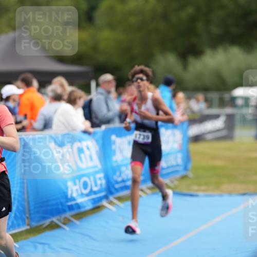 30.08.2026 - Elbe Triathlon Hamburg LAZAROV Photography http://msf.ph/oto/10029457 30.08.2026 12:40:35 Ziel 1634, 1739 meine-sportfotos.de
