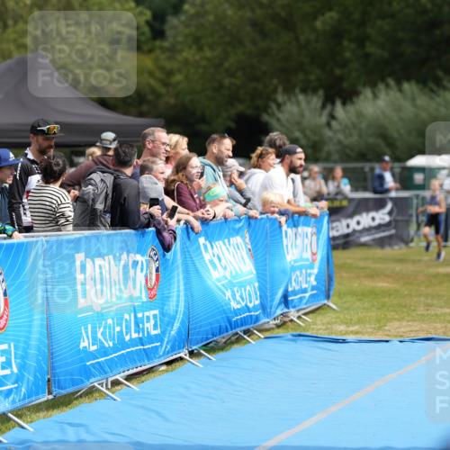30.08.2026 - Elbe Triathlon Hamburg LAZAROV Photography http://msf.ph/oto/10029582 30.08.2026 12:54:41 Ziel 1839, 1880 meine-sportfotos.de