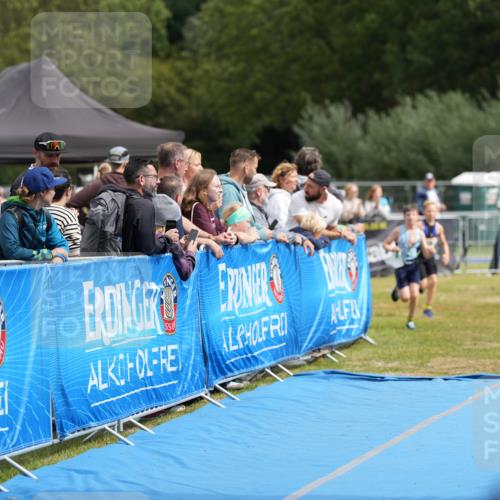30.08.2026 - Elbe Triathlon Hamburg LAZAROV Photography http://msf.ph/oto/10029583 30.08.2026 12:54:43 Ziel 1839, 1880 meine-sportfotos.de
