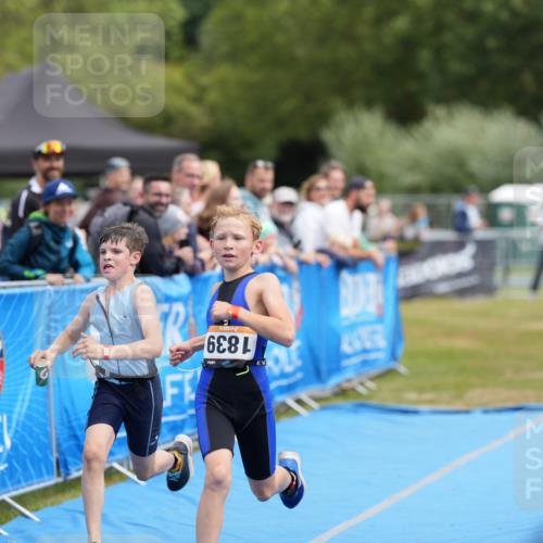 30.08.2026 - Elbe Triathlon Hamburg LAZAROV Photography http://msf.ph/oto/10029586 30.08.2026 12:54:47 Ziel 1839, 1880 meine-sportfotos.de