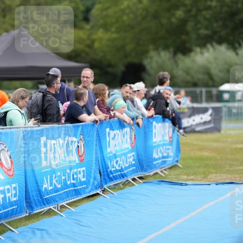 30.08.2026 - Elbe Triathlon Hamburg LAZAROV Photography http://msf.ph/oto/10029671 30.08.2026 12:59:21 Ziel 1838 meine-sportfotos.de