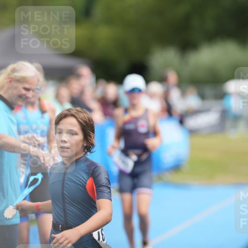 30.08.2026 - Elbe Triathlon Hamburg LAZAROV Photography http://msf.ph/oto/10029702 30.08.2026 13:01:12 Ziel 1783, 1837 meine-sportfotos.de