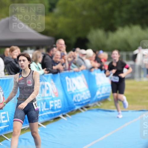 30.08.2026 - Elbe Triathlon Hamburg LAZAROV Photography http://msf.ph/oto/10029720 30.08.2026 13:03:11 Ziel 1808, 1883 meine-sportfotos.de