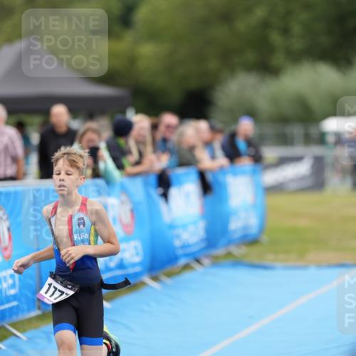 30.08.2026 - Elbe Triathlon Hamburg LAZAROV Photography http://msf.ph/oto/10029765 30.08.2026 13:09:25 Ziel 1777, 1828 meine-sportfotos.de