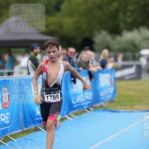 30.08.2026 - Elbe Triathlon Hamburg LAZAROV Photography http://msf.ph/oto/10029769 30.08.2026 13:12:12 Ziel 1785 meine-sportfotos.de