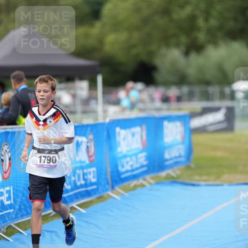 30.08.2026 - Elbe Triathlon Hamburg LAZAROV Photography http://msf.ph/oto/10029781 30.08.2026 13:21:54 Ziel 1790 meine-sportfotos.de