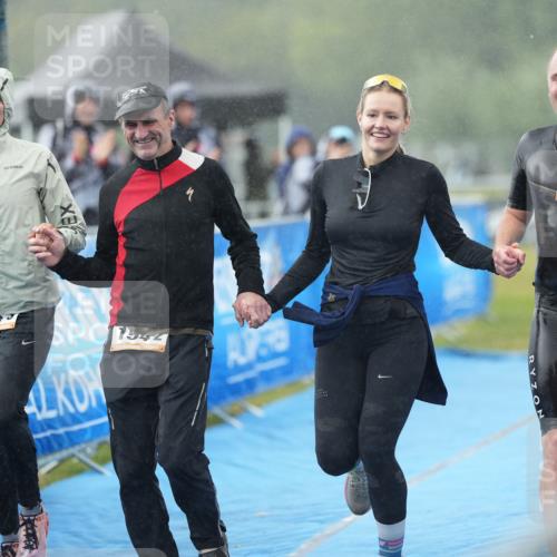 30.08.2026 - Elbe Triathlon Hamburg LAZAROV Photography http://msf.ph/oto/10029793 30.08.2026 16:05:05 Ziel  meine-sportfotos.de