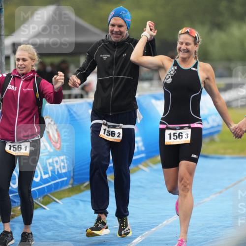 30.08.2026 - Elbe Triathlon Hamburg LAZAROV Photography http://msf.ph/oto/10029798 30.08.2026 16:09:40 Ziel  meine-sportfotos.de