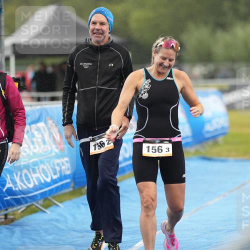 30.08.2026 - Elbe Triathlon Hamburg LAZAROV Photography http://msf.ph/oto/10029799 30.08.2026 16:09:40 Ziel  meine-sportfotos.de