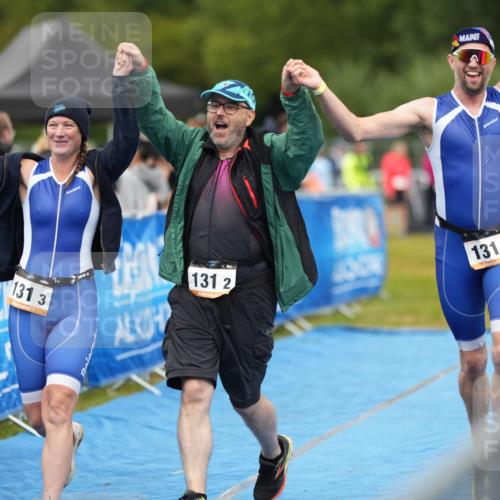 30.08.2026 - Elbe Triathlon Hamburg LAZAROV Photography http://msf.ph/oto/10029856 30.08.2026 16:30:26 Ziel  meine-sportfotos.de