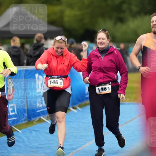 30.08.2026 - Elbe Triathlon Hamburg LAZAROV Photography http://msf.ph/oto/10029859 30.08.2026 16:30:49 Ziel  meine-sportfotos.de