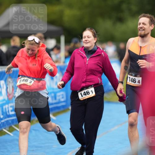 30.08.2026 - Elbe Triathlon Hamburg LAZAROV Photography http://msf.ph/oto/10029860 30.08.2026 16:30:49 Ziel  meine-sportfotos.de