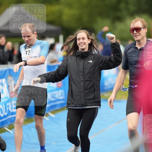 30.08.2026 - Elbe Triathlon Hamburg LAZAROV Photography http://msf.ph/oto/10029863 30.08.2026 16:31:05 Ziel  meine-sportfotos.de