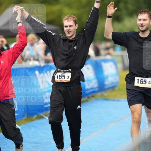 30.08.2026 - Elbe Triathlon Hamburg LAZAROV Photography http://msf.ph/oto/10029908 30.08.2026 16:39:02 Ziel  meine-sportfotos.de