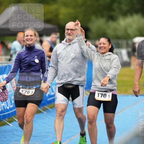 30.08.2026 - Elbe Triathlon Hamburg LAZAROV Photography http://msf.ph/oto/10029911 30.08.2026 16:39:38 Ziel  meine-sportfotos.de