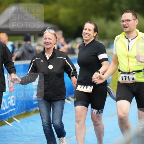 30.08.2026 - Elbe Triathlon Hamburg LAZAROV Photography http://msf.ph/oto/10029914 30.08.2026 16:40:30 Ziel  meine-sportfotos.de