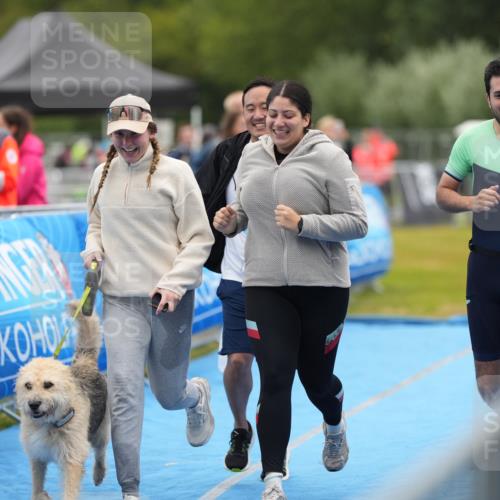 30.08.2026 - Elbe Triathlon Hamburg LAZAROV Photography http://msf.ph/oto/10029948 30.08.2026 17:09:49 Ziel  meine-sportfotos.de