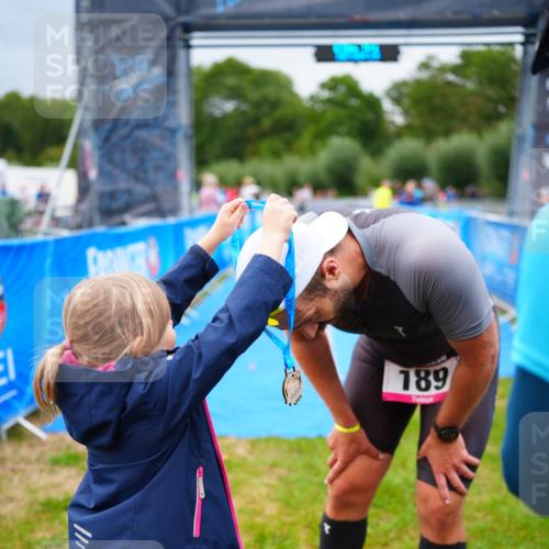 30.08.2026 - Elbe Triathlon Hamburg LAZAROV Photography http://msf.ph/oto/10030143 30.08.2026 10:08:15 Ziel  meine-sportfotos.de