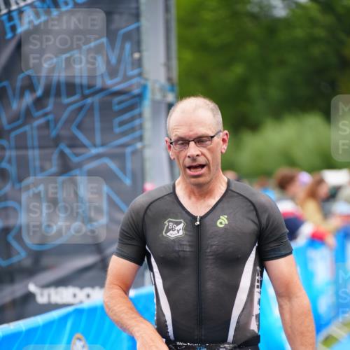 30.08.2026 - Elbe Triathlon Hamburg LAZAROV Photography http://msf.ph/oto/10030598 30.08.2026 10:25:12 Ziel 258 meine-sportfotos.de