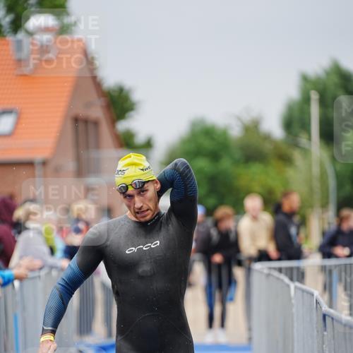 30.08.2026 - Elbe Triathlon Hamburg LAZAROV Photography http://msf.ph/oto/10030637 30.08.2026 08:23:32 Schwimmen 186, 207 meine-sportfotos.de