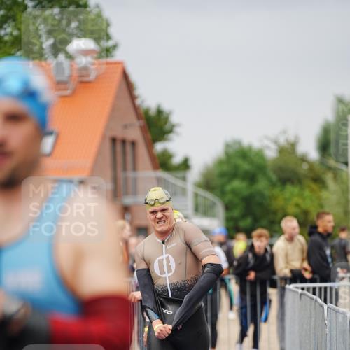 30.08.2026 - Elbe Triathlon Hamburg LAZAROV Photography http://msf.ph/oto/10030646 30.08.2026 08:23:42 Schwimmen 186, 190, 207, 213, 217, 226 meine-sportfotos.de