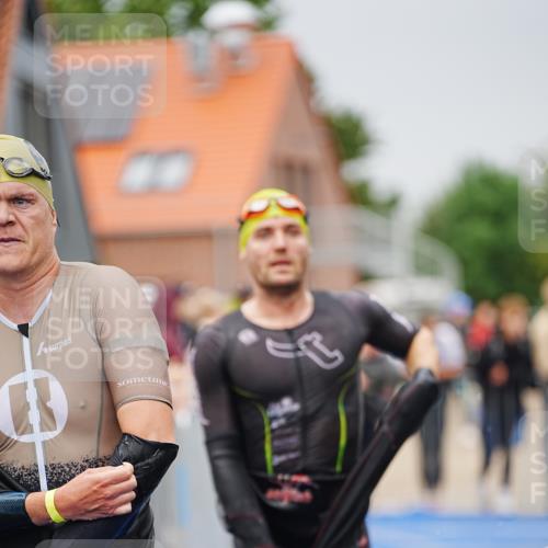 30.08.2026 - Elbe Triathlon Hamburg LAZAROV Photography http://msf.ph/oto/10030650 30.08.2026 08:23:45 Schwimmen 189, 190, 207, 213, 217, 226 meine-sportfotos.de