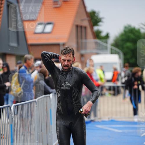 30.08.2026 - Elbe Triathlon Hamburg LAZAROV Photography http://msf.ph/oto/10030679 30.08.2026 08:25:11 Schwimmen 219 meine-sportfotos.de