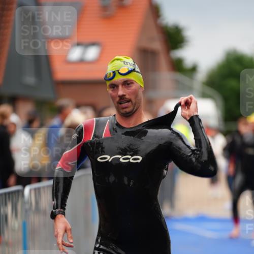 30.08.2026 - Elbe Triathlon Hamburg LAZAROV Photography http://msf.ph/oto/10030684 30.08.2026 08:25:35 Schwimmen 185, 193, 204, 216 meine-sportfotos.de