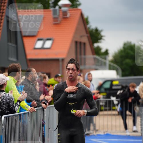 30.08.2026 - Elbe Triathlon Hamburg LAZAROV Photography http://msf.ph/oto/10030734 30.08.2026 08:27:42 Schwimmen 181, 182, 206, 232 meine-sportfotos.de