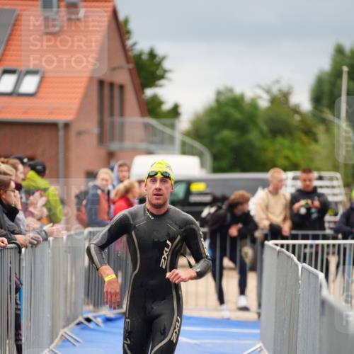 30.08.2026 - Elbe Triathlon Hamburg LAZAROV Photography http://msf.ph/oto/10030776 30.08.2026 08:28:15 Schwimmen 183, 198 meine-sportfotos.de
