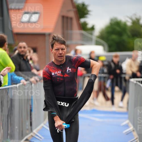 30.08.2026 - Elbe Triathlon Hamburg LAZAROV Photography http://msf.ph/oto/10030826 30.08.2026 08:28:50 Schwimmen 242 meine-sportfotos.de
