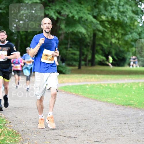 30.08.2026 - Blankeneser Heldenlauf Dr. Thomas Lammeyer http://msf.ph/oto/10030849 30.08.2026 10:33:43 Laufen 2694 meine-sportfotos.de