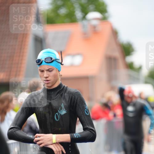30.08.2026 - Elbe Triathlon Hamburg LAZAROV Photography http://msf.ph/oto/10030857 30.08.2026 08:29:40 Schwimmen 192, 208, 214, 215, 223 meine-sportfotos.de