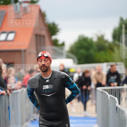30.08.2026 - Elbe Triathlon Hamburg LAZAROV Photography http://msf.ph/oto/10030868 30.08.2026 08:29:42 Schwimmen 192, 208, 214, 215, 223 meine-sportfotos.de