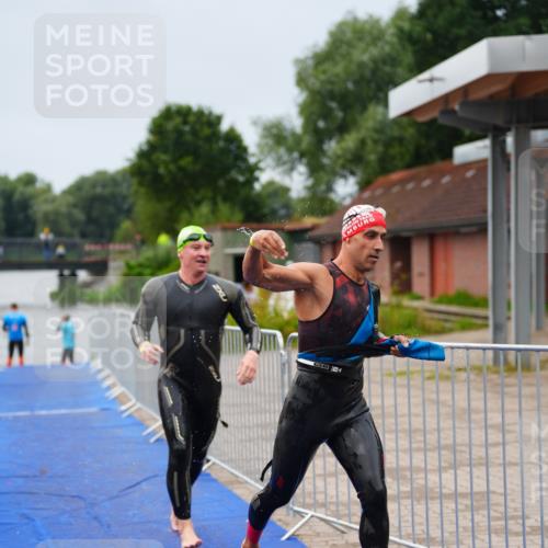 30.08.2026 - Elbe Triathlon Hamburg LAZAROV Photography http://msf.ph/oto/10030948 30.08.2026 08:31:47 Schwimmen 200, 228 meine-sportfotos.de