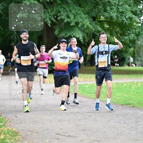 30.08.2026 - Blankeneser Heldenlauf Dr. Thomas Lammeyer http://msf.ph/oto/10030979 30.08.2026 10:33:57 Laufen 2526, 2069 meine-sportfotos.de