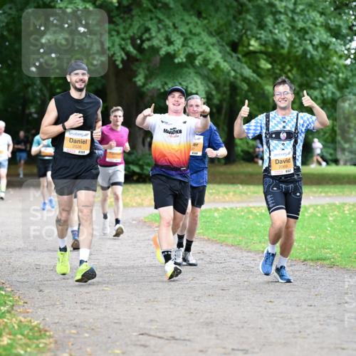 30.08.2026 - Blankeneser Heldenlauf Dr. Thomas Lammeyer http://msf.ph/oto/10030982 30.08.2026 10:33:57 Laufen 2526, 97, 2069 meine-sportfotos.de