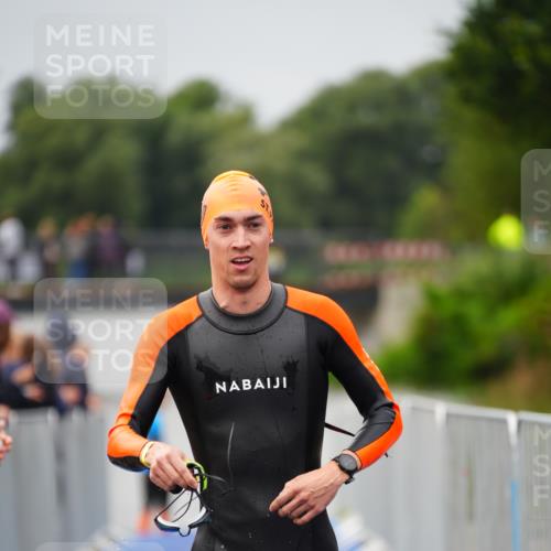 30.08.2026 - Elbe Triathlon Hamburg LAZAROV Photography http://msf.ph/oto/10031001 30.08.2026 08:32:22 Schwimmen 196, 220, 231 meine-sportfotos.de