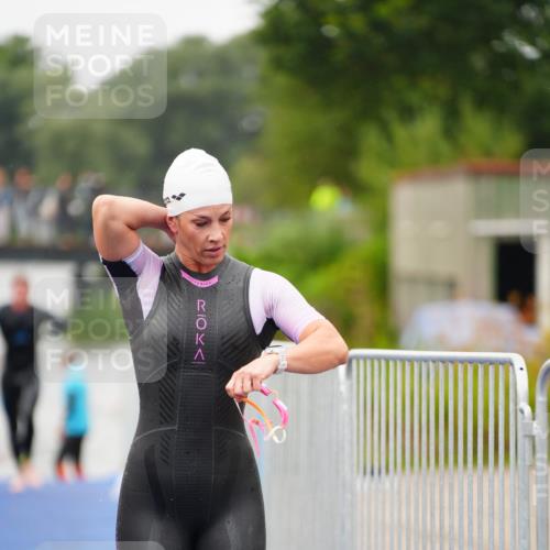 30.08.2026 - Elbe Triathlon Hamburg LAZAROV Photography http://msf.ph/oto/10031109 30.08.2026 08:35:01 Schwimmen 309, 368 meine-sportfotos.de