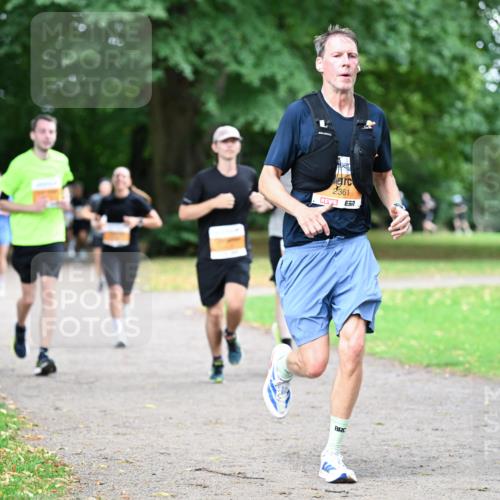 30.08.2026 - Blankeneser Heldenlauf Dr. Thomas Lammeyer http://msf.ph/oto/10031143 30.08.2026 10:34:14 Laufen 2361 meine-sportfotos.de