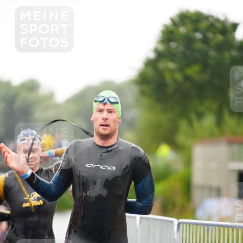 30.08.2026 - Elbe Triathlon Hamburg LAZAROV Photography http://msf.ph/oto/10031256 30.08.2026 08:36:05 Schwimmen 254, 280, 312, 356, 374 meine-sportfotos.de