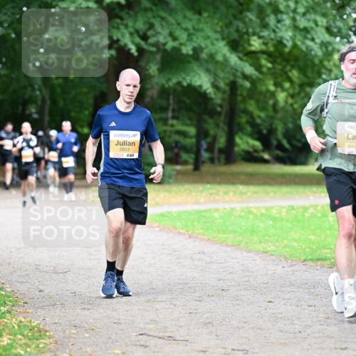 30.08.2026 - Blankeneser Heldenlauf Dr. Thomas Lammeyer http://msf.ph/oto/10031350 30.08.2026 10:34:35 Laufen 2503, 2881 meine-sportfotos.de