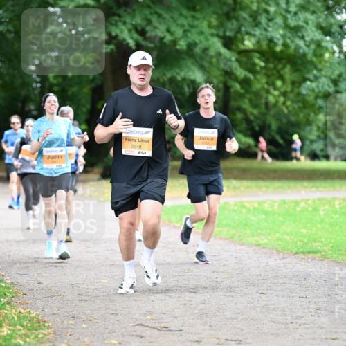 30.08.2026 - Blankeneser Heldenlauf Dr. Thomas Lammeyer http://msf.ph/oto/10031503 30.08.2026 10:34:52 Laufen 2548, 2583 meine-sportfotos.de