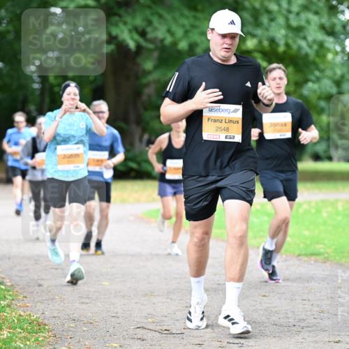 30.08.2026 - Blankeneser Heldenlauf Dr. Thomas Lammeyer http://msf.ph/oto/10031512 30.08.2026 10:34:52 Laufen 2548 meine-sportfotos.de