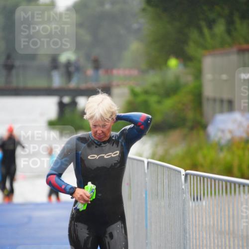 30.08.2026 - Elbe Triathlon Hamburg LAZAROV Photography http://msf.ph/oto/10031520 30.08.2026 08:37:09 Schwimmen 272, 349, 372 meine-sportfotos.de