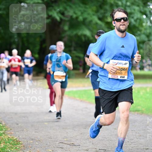 30.08.2026 - Blankeneser Heldenlauf Dr. Thomas Lammeyer http://msf.ph/oto/10031574 30.08.2026 10:34:59 Laufen 2165 meine-sportfotos.de