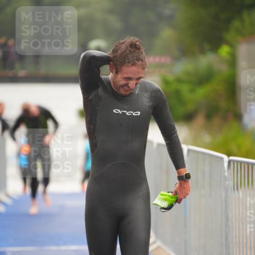 30.08.2026 - Elbe Triathlon Hamburg LAZAROV Photography http://msf.ph/oto/10031727 30.08.2026 08:38:14 Schwimmen 202, 260, 310, 324, 338 meine-sportfotos.de